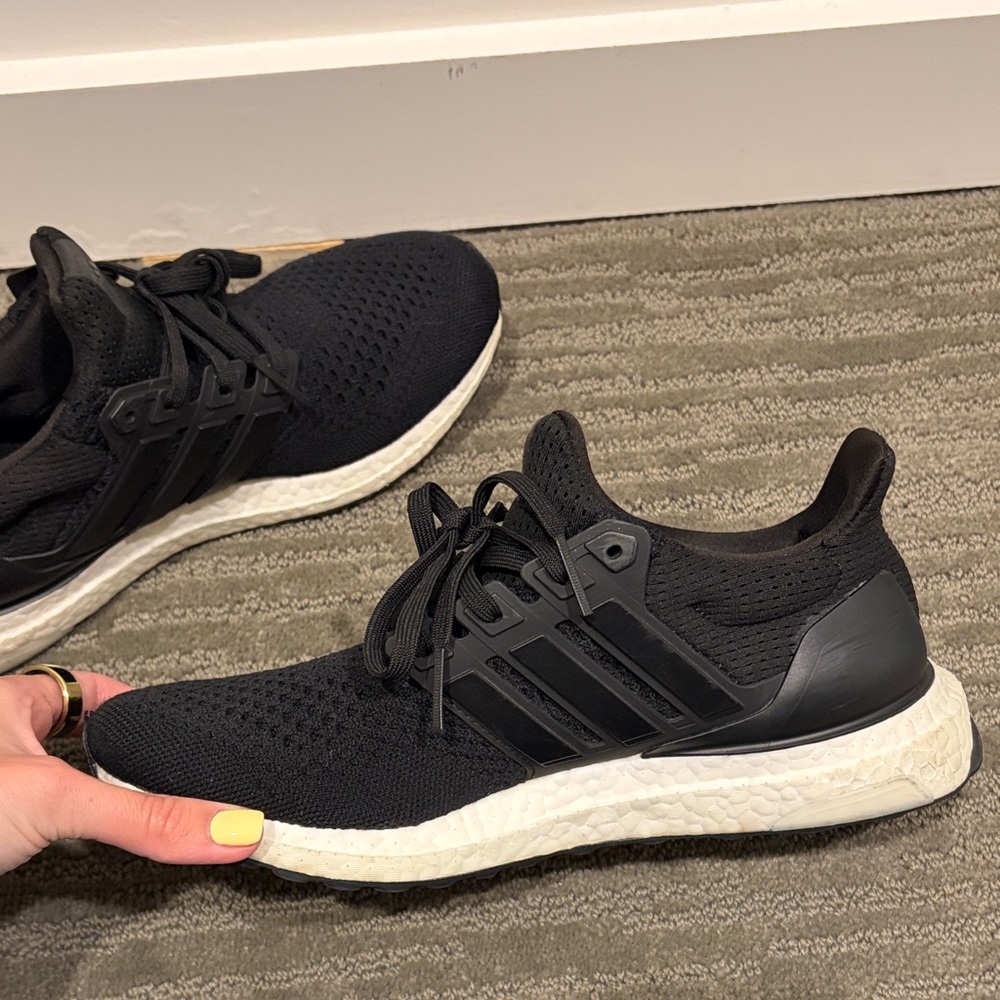adidas Ultra Boost Black Knit Sneakers | Women 8.5 🤍 - Picture 4 of 8